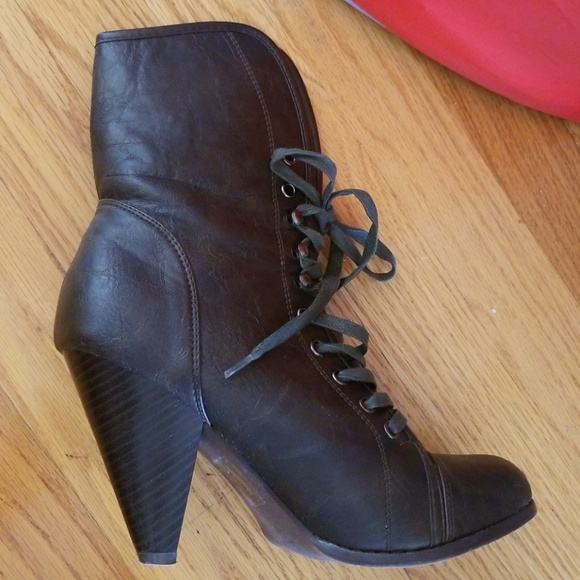 Boots - Call it Spring - Picture 5 of 6